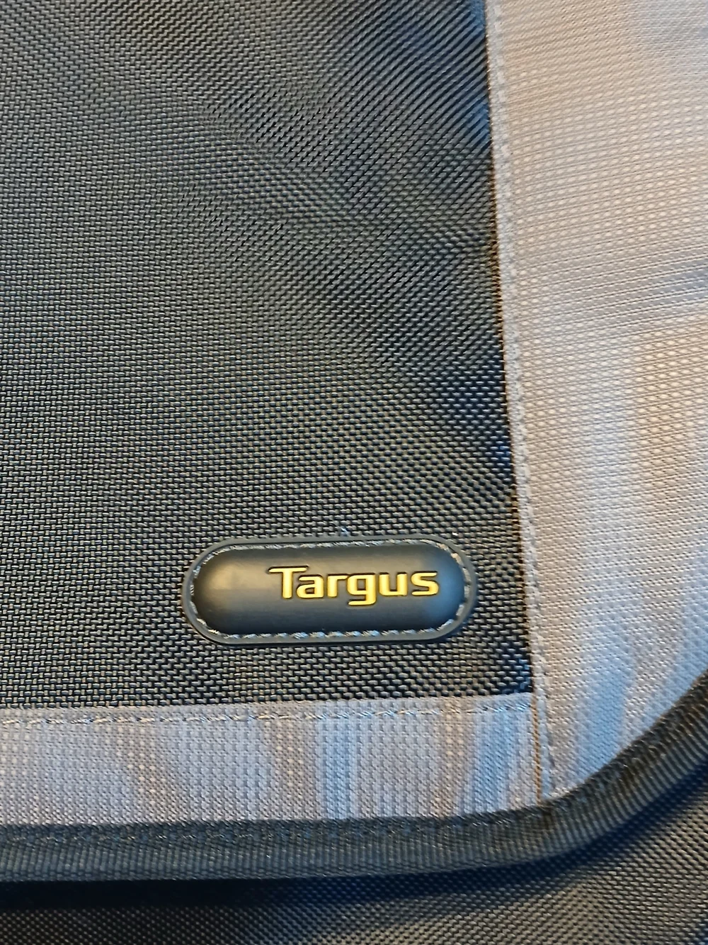 Targus CityGear TCG200 17.3